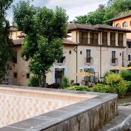 Hotel 99 Cannelle L'Aquila Bagian luar foto